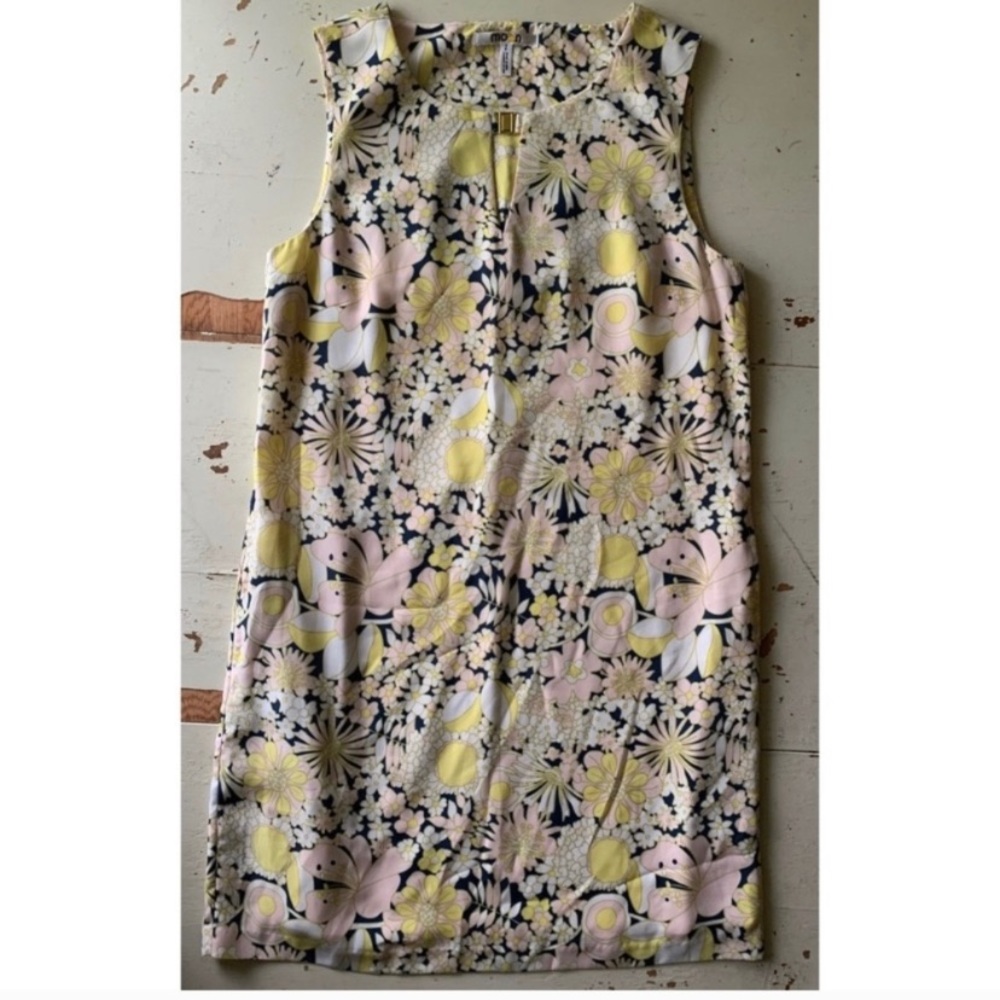 moon apparel : 70’s floral print shift dress